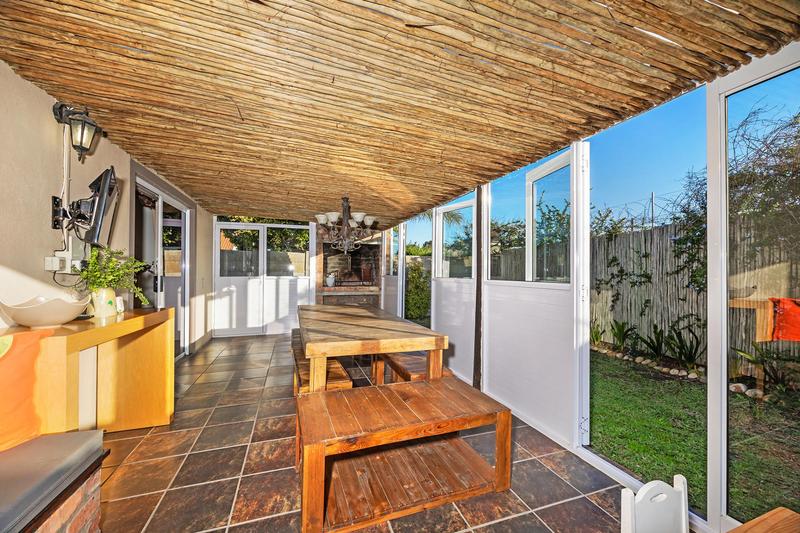 3 Bedroom Property for Sale in Sonstraal Heights Western Cape